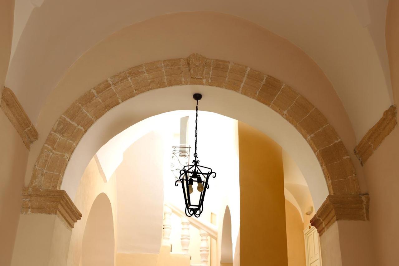 Bed and Breakfast Palazzo Castiglione Gallipoli Exterior foto